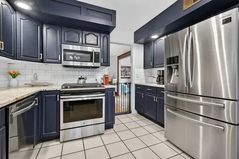 4450 East 1309th Road Earlville IL 60518