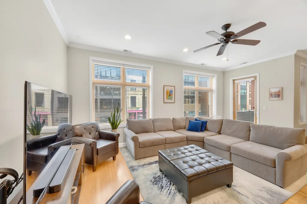 2245 West North Avenue Chicago IL 60647
