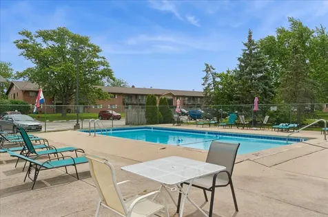7425 Brookdale Drive Darien IL 60561