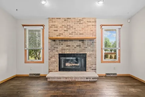 4276 Kensington Way Rockton IL 61072