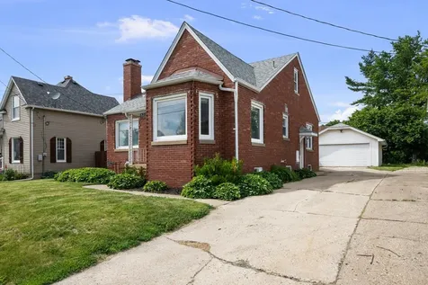 522 Pine Street Kewanee IL 61443