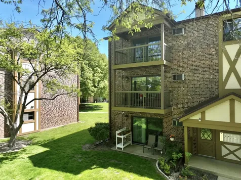 811 South Dwyer Avenue Arlington Heights IL 60005