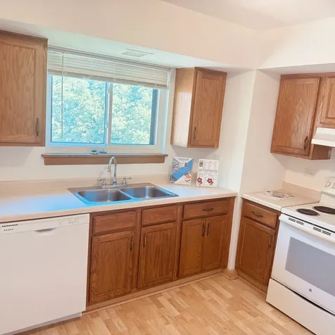 811 South Dwyer Avenue Arlington Heights IL 60005
