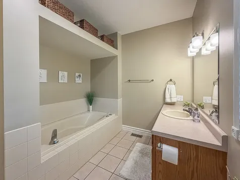 3906 Turnberry Drive Champaign IL 61822