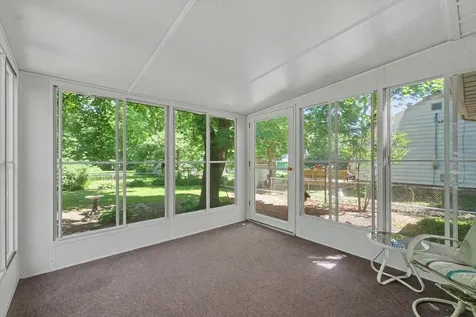 108 Brady Lane Urbana IL 61802