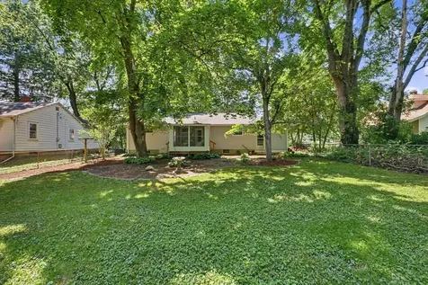 108 Brady Lane Urbana IL 61802