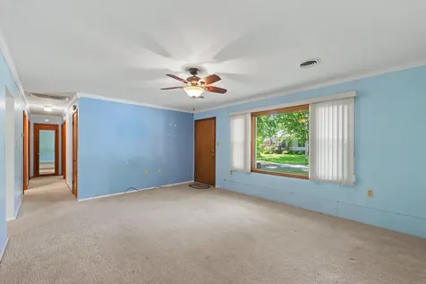 108 Brady Lane Urbana IL 61802