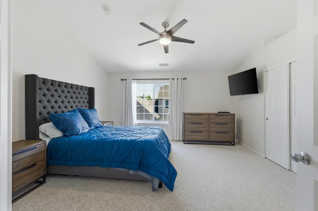 2378 Oakfield Court Aurora IL 60503