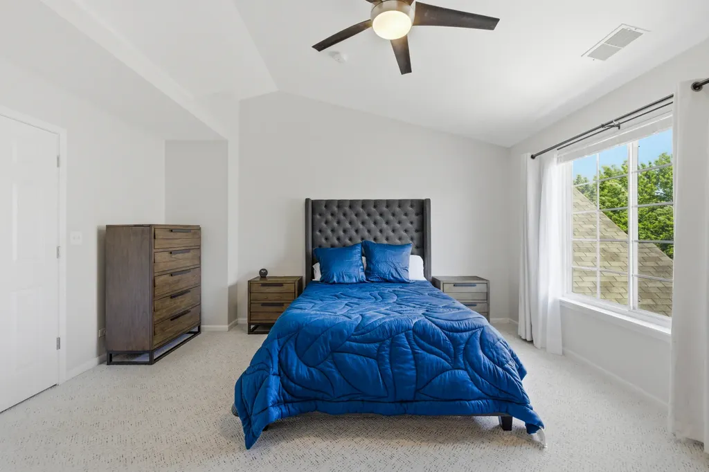 2378 Oakfield Court Aurora IL 60503