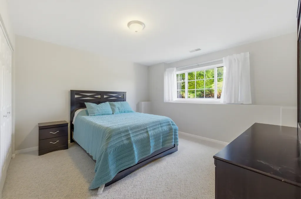 2378 Oakfield Court Aurora IL 60503