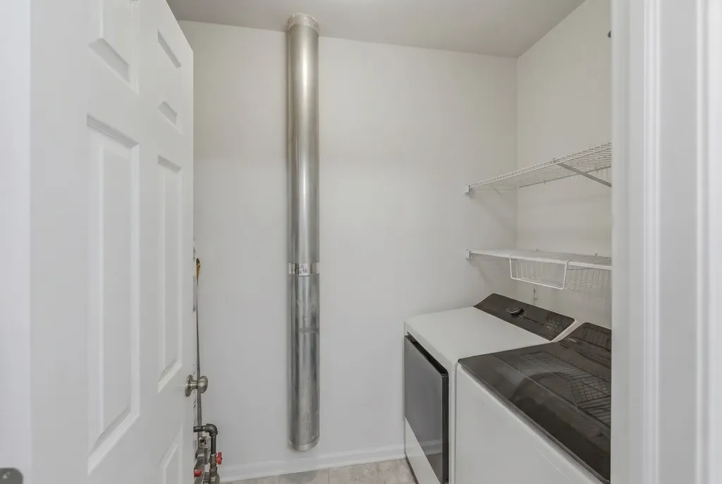 2378 Oakfield Court Aurora IL 60503