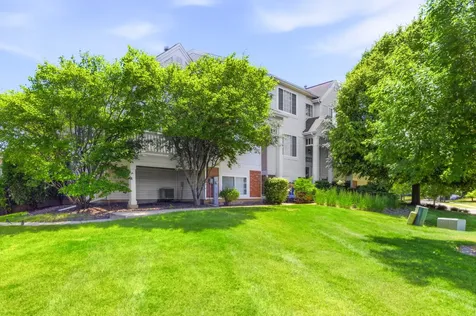 2378 Oakfield Court Aurora IL 60503