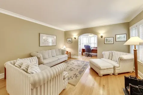 4051 Clausen Avenue Western Springs IL 60558