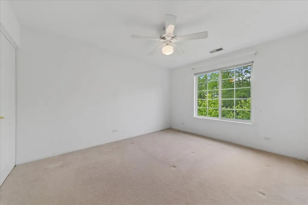 31306 Kline Circle Warrenville IL 60555