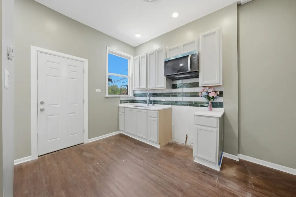 2626 West Wilcox Street Chicago IL 60612