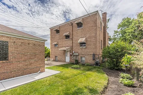 2001 North 73rd Court Elmwood Park IL 60707