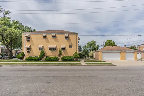 2001 North 73rd Court Elmwood Park IL 60707