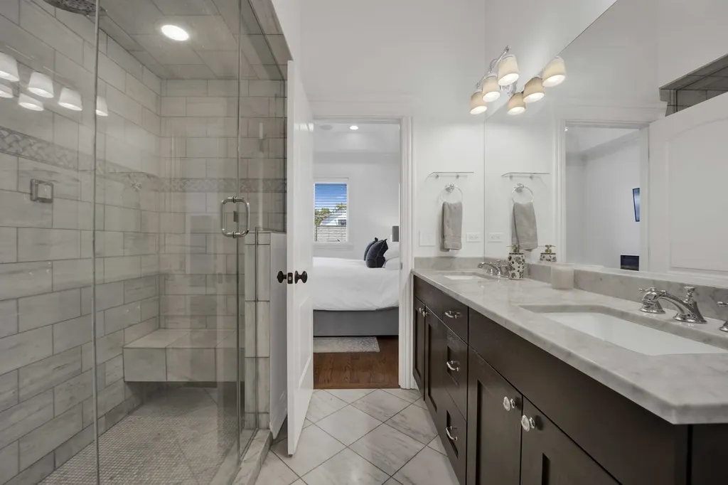 1520 West Diversey Parkway Chicago IL 60614