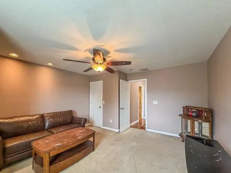 302 Luria Lane Champaign IL 61822