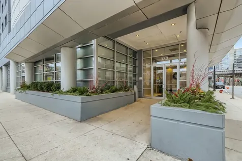 330 West Grand Avenue Chicago IL 60654