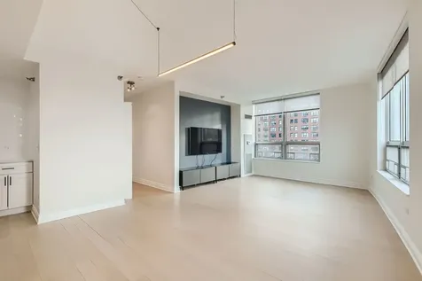 330 West Grand Avenue Chicago IL 60654