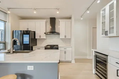 330 West Grand Avenue Chicago IL 60654