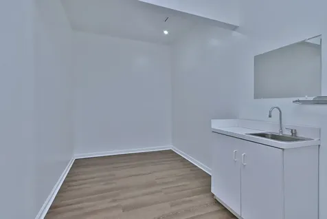 7460 West Belmont Avenue Chicago IL 60634