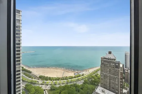 950 North Michigan Avenue Chicago IL 60611
