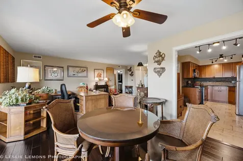 77 Lake Hinsdale Drive Willowbrook IL 60527