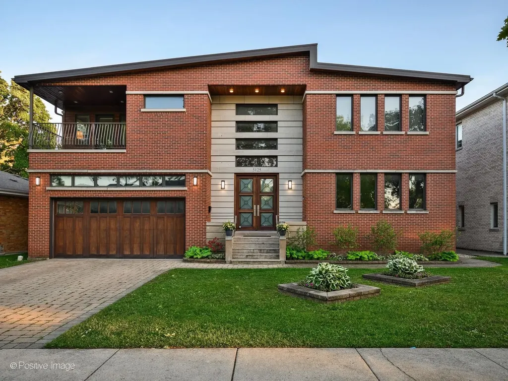5125 Lunt Avenue Skokie IL 60077