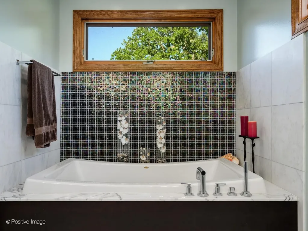 5125 Lunt Avenue Skokie IL 60077