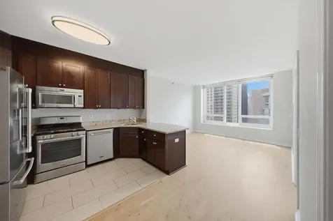 33 West Ontario Street Chicago IL 60654