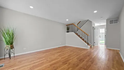 903 White Oak Lane University Park IL 60484