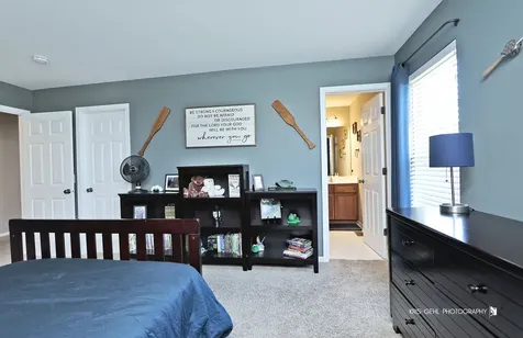 60 Arden Lane Round Lake IL 60073