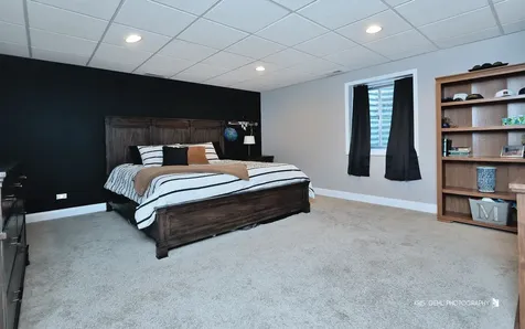 60 Arden Lane Round Lake IL 60073