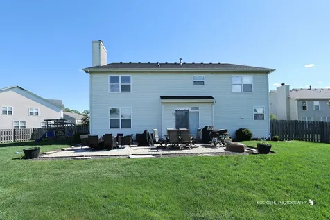 60 Arden Lane Round Lake IL 60073