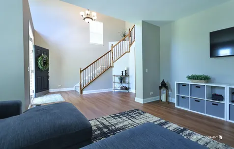 60 Arden Lane Round Lake IL 60073