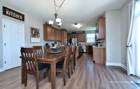 60 Arden Lane Round Lake IL 60073