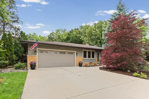 380 Pleasant Street Hoffman Estates IL 60169