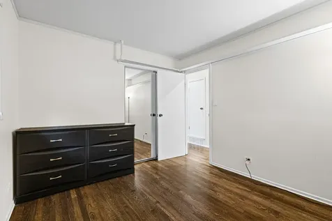 380 Pleasant Street Hoffman Estates IL 60169