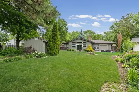 380 Pleasant Street Hoffman Estates IL 60169