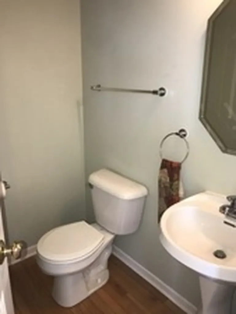 597 Declaration Lane Aurora IL 60502