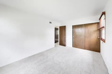 1626 East Barberry Lane Mount Prospect IL 60056