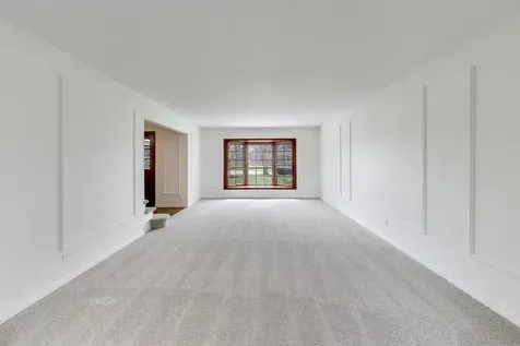 1626 East Barberry Lane Mount Prospect IL 60056