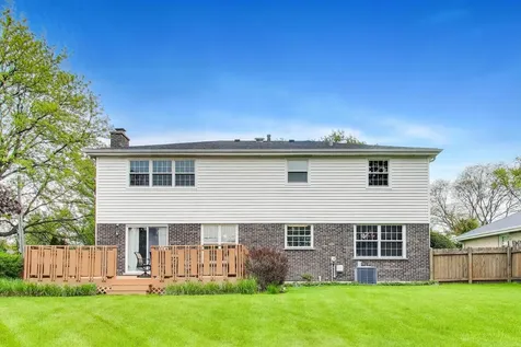 1626 East Barberry Lane Mount Prospect IL 60056