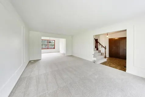 1626 East Barberry Lane Mount Prospect IL 60056