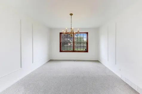 1626 East Barberry Lane Mount Prospect IL 60056