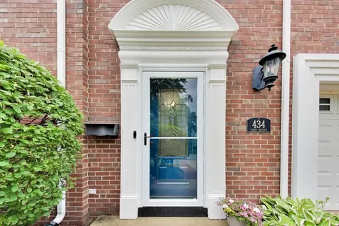 434 South Beverly Lane Arlington Heights IL 60005