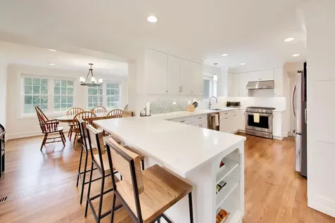 434 South Beverly Lane Arlington Heights IL 60005