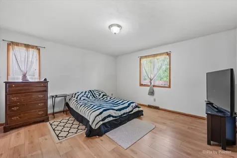 811 Arnold Avenue Rockford IL 61108